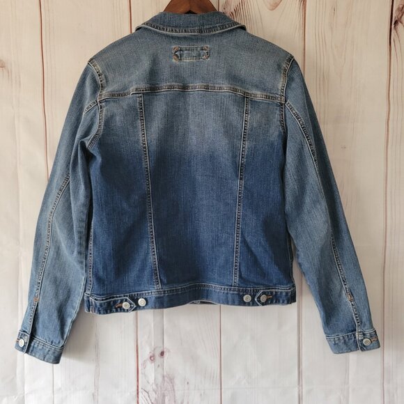 Maurices Denim Jean Jacket Women’s M, Classic Button Front Jacket w/ Button EUC - Picture 2 of 6